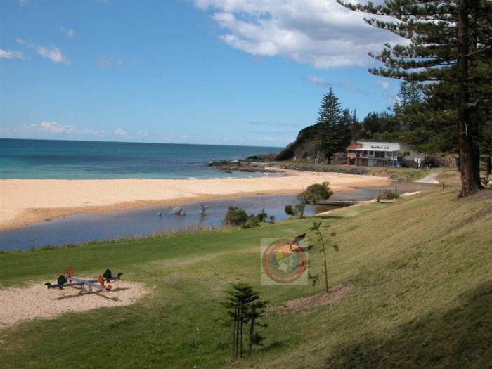 BLACK HEAD Beach in Red Head Greater Taree NSW SLS Beachsafe