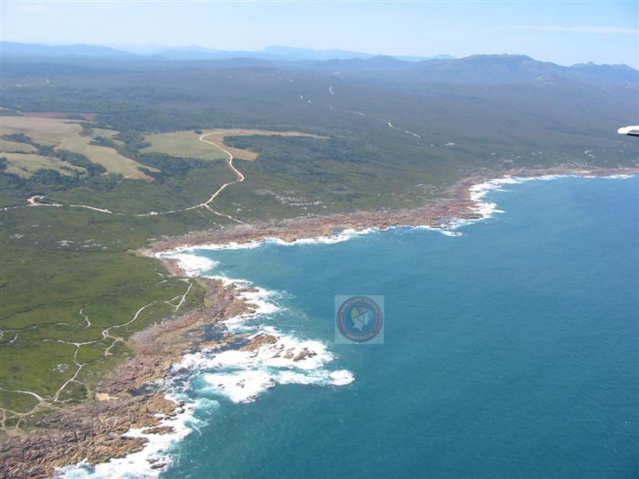 Cannonball Bay - Beach in Mcdonald Islands Australian Antarctic ...