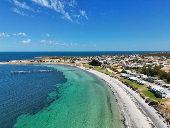 Port Neill - Beach in Port Neill Tumby Bay SA - SLS Beachsafe